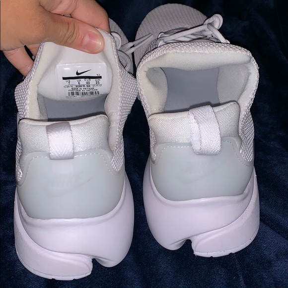 Nike Presto Fly triple white perfect condition - Picture 4 of 6